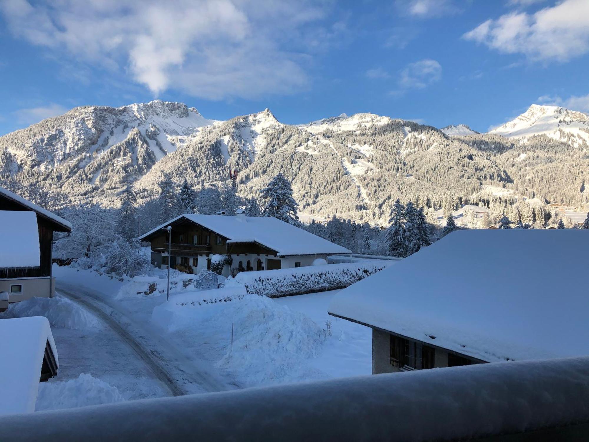 Alpenapart Singer - Contactless Check-In Reutte Luaran gambar